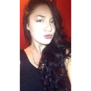 Meet your Posher, Ivonne